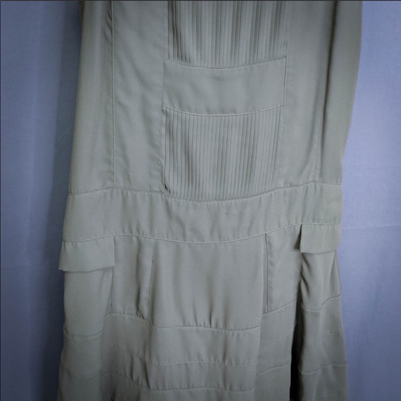 Dress - Picture 2 of 8